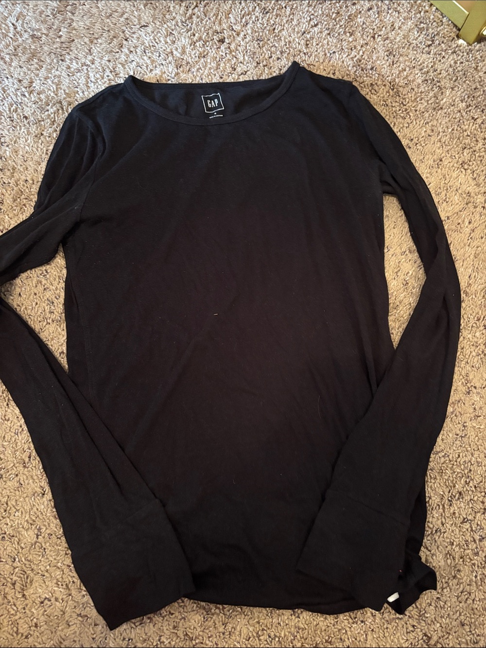 GAP Black Classic Crewneck Long Sleeve Top